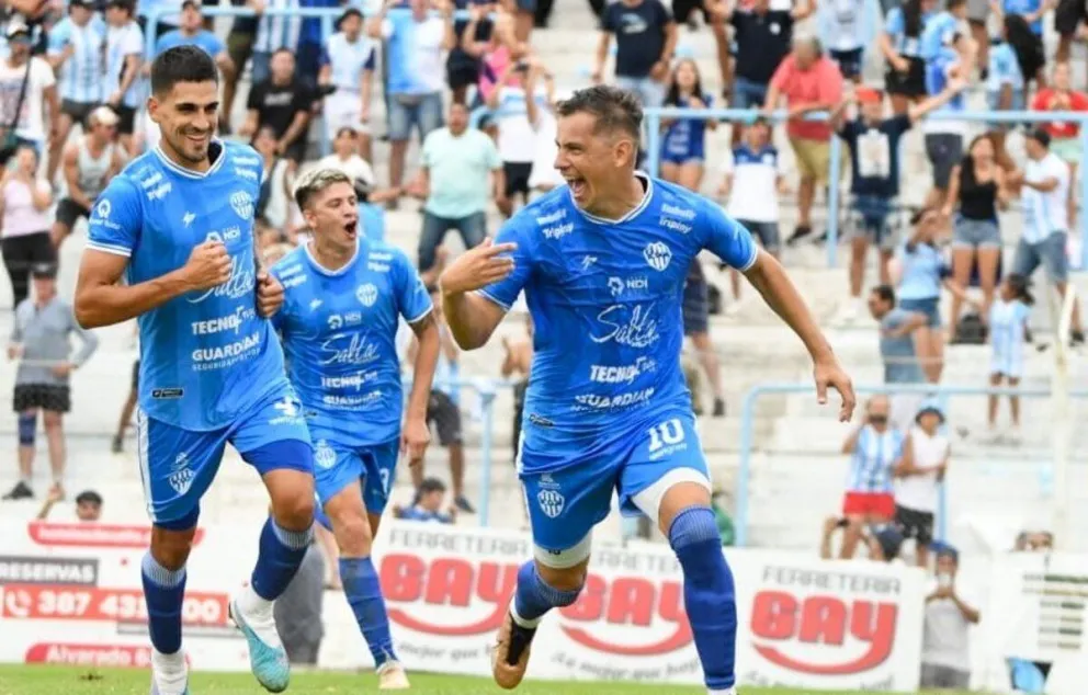Gimnasia y Tiro comenzó la Primera Nacional con una gran victoria ante Chaco For Ever