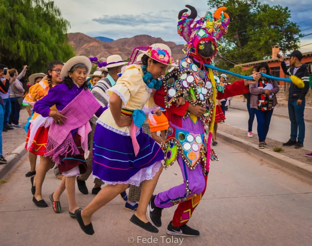  Efemérides 7 de febrero: celebración del carnavalito norteño