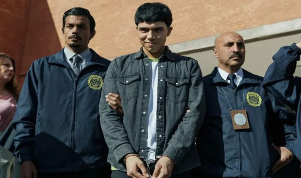 Descubrí la miniserie argentina que Netflix ha añadido a su catálogo: no podrás despegarte de tu asiento hasta el final