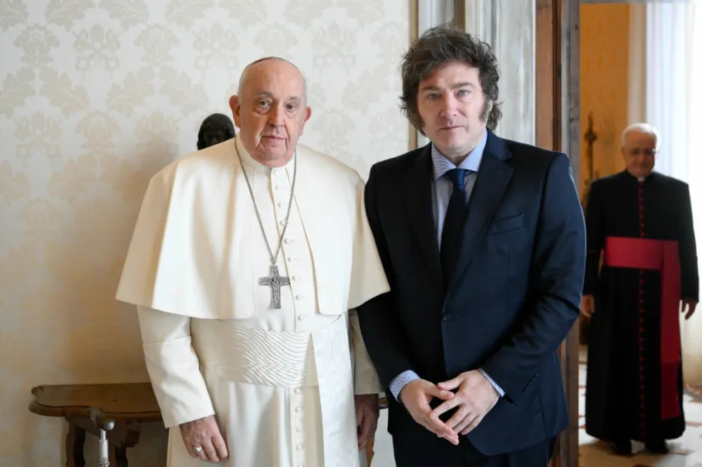 Javier Milei y el Papa Francisco tuvieron su primer encuentro a solas en el Vaticano: duró más de una hora