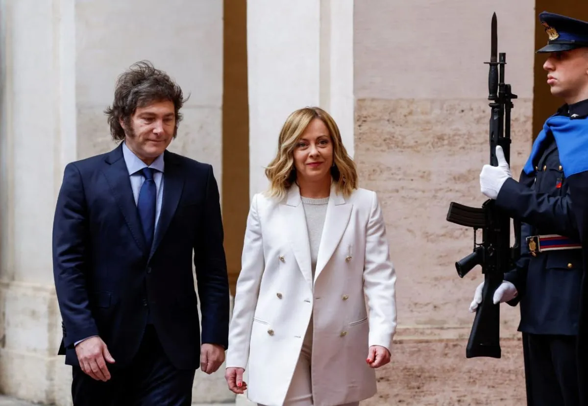 JAVIER MILEI GIORGIA MELONI GIRA INTERNACIONAL 