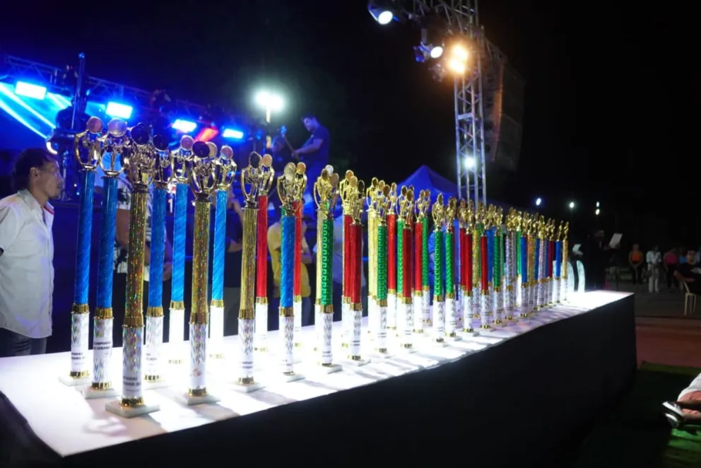 El municipio de Yrigoyen reconoció a los deportistas locales en una emotiva gala