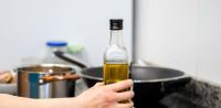 ANMAT prohibió 3 productos de dudosa procedencia: aceite de oliva, tensiómetro y medidor de glucosa