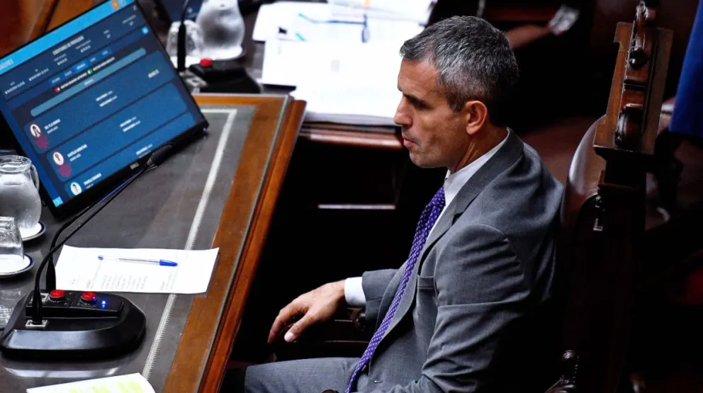 Sigue la tensión por el DNU en el Congreso: Martín Menem apuntó contra UxP por retrasar su tratamiento