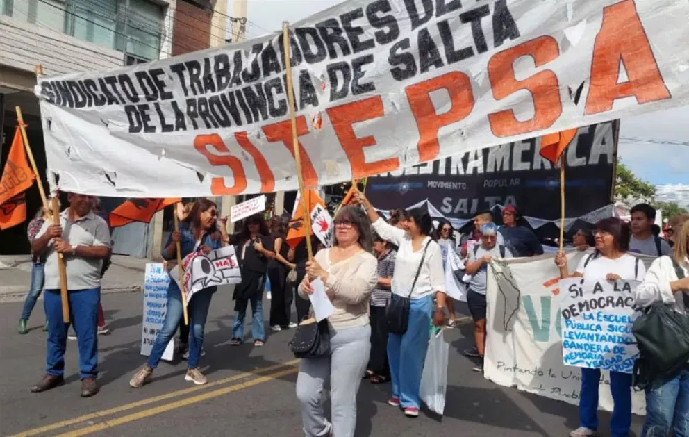 Se sumó SITEPSa y son cinco los gremios que van al paro docente en Salta este lunes