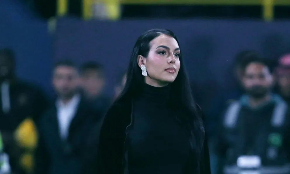 El extravagante look de Georgina Rodríguez que dejó a la vista su desastroso estilo: fotos