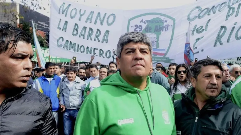 Pablo Moyano adelantó que si no se homologa la paritaria, el lunes habría paro de Camioneros