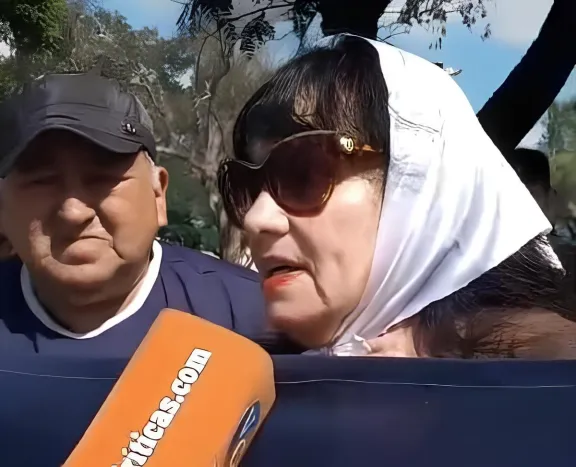 Familiares de desaparecidos en Salta repudiaron a Victoria Villarruel: “Defiende a los genocidas” Familiares de desaparecidos en Salta repudiaron a Victoria Villarruel: “Defiende a los genocidas”