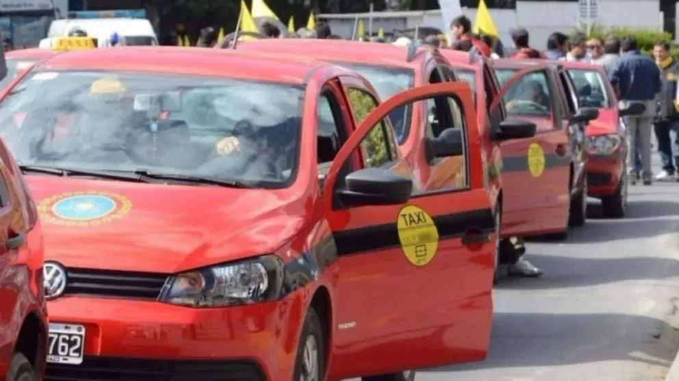 Choferes de taxis y remises en Salta apoyaron la renovación del convenio entre el municipio y la AMT