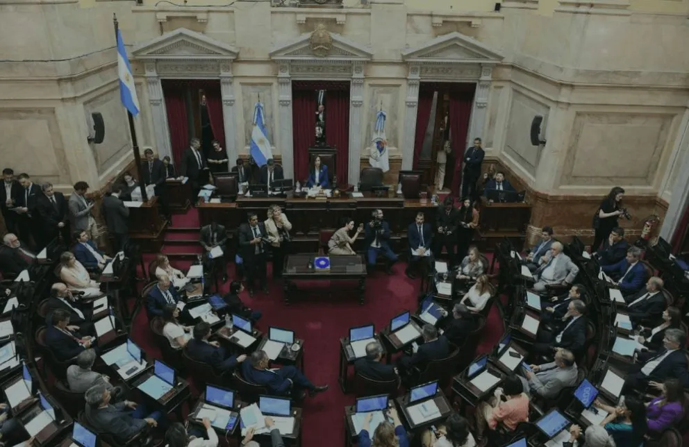 La Comisión Bicameral se reúne para definir a las autoridades que tratarán el DNU de Javier Milei