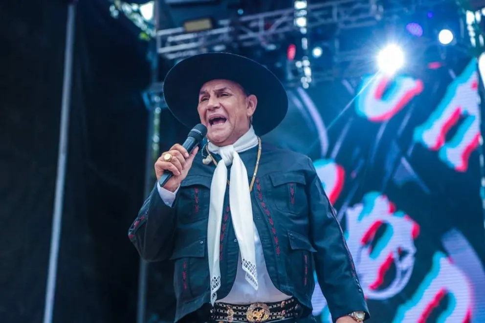 El reclamo del Chaqueño Palavecino a Rita Guevara en la Serenata: "5.000 personas quedaron afuera"