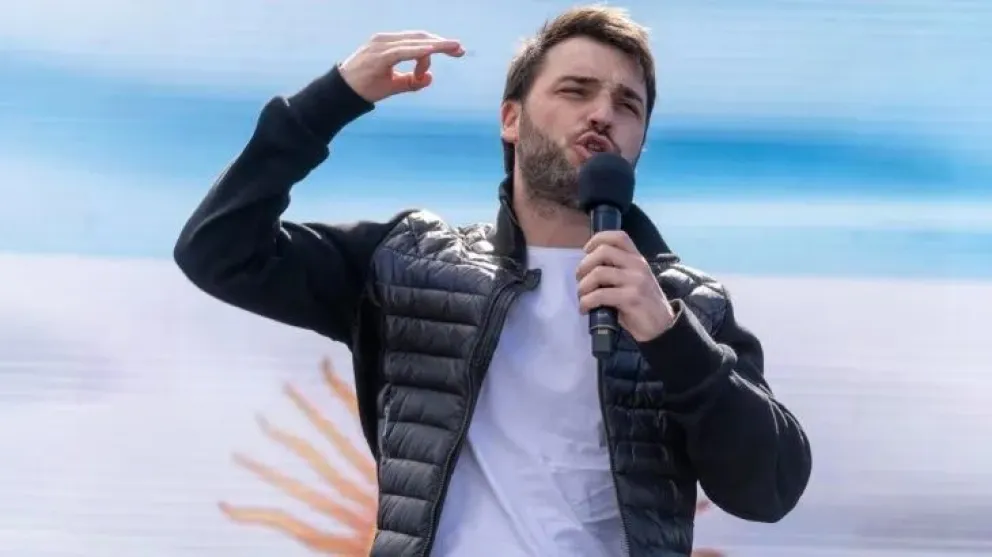 La Legislatura de Chubut aprobó darle poderes extraordinarios a Ignacio Torres en su disputa con Nación