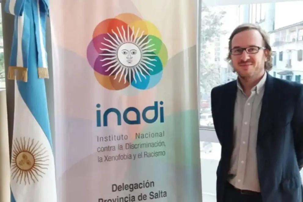 Gustavo Farquharson sobre la prohibición del lenguaje inclusivo: "Es la negación de la diversidad que hay en nuestro país"