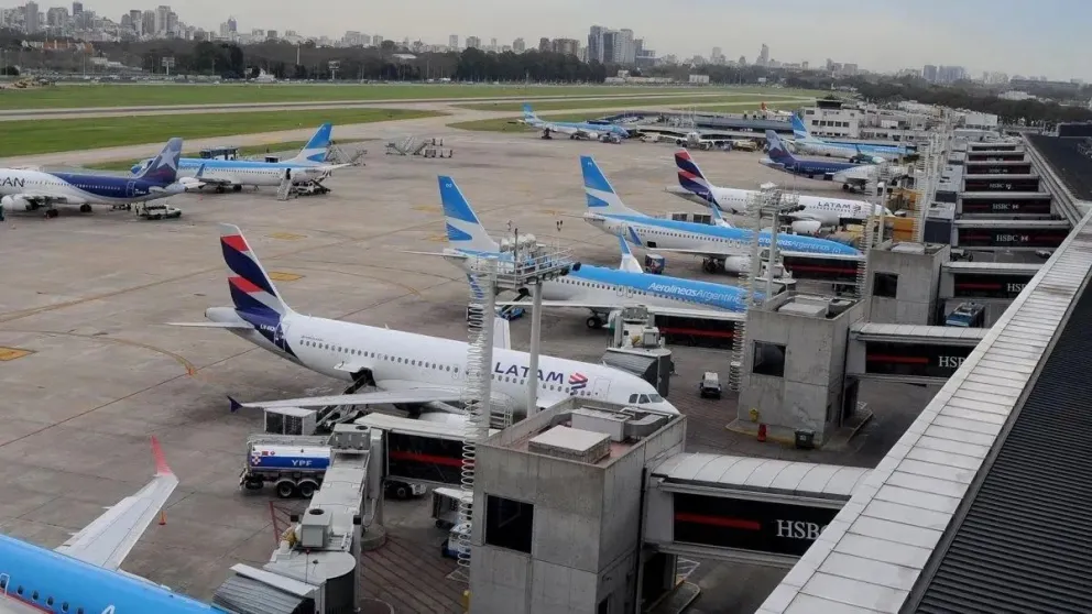 Paro de aeronáuticos: "En Salta hay más de 400 familias afectadas por las medidas del Gobierno"