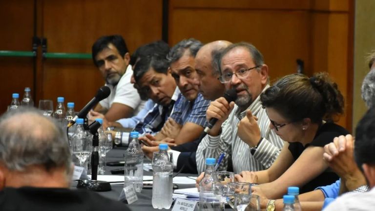 Las paritarias en Salta avanzarían este miércoles: expectativas por la ...