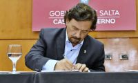 Es oficial: Gustavo Sáenz decretó el arancelamiento de la atención a extranjeros en hospitales salteños