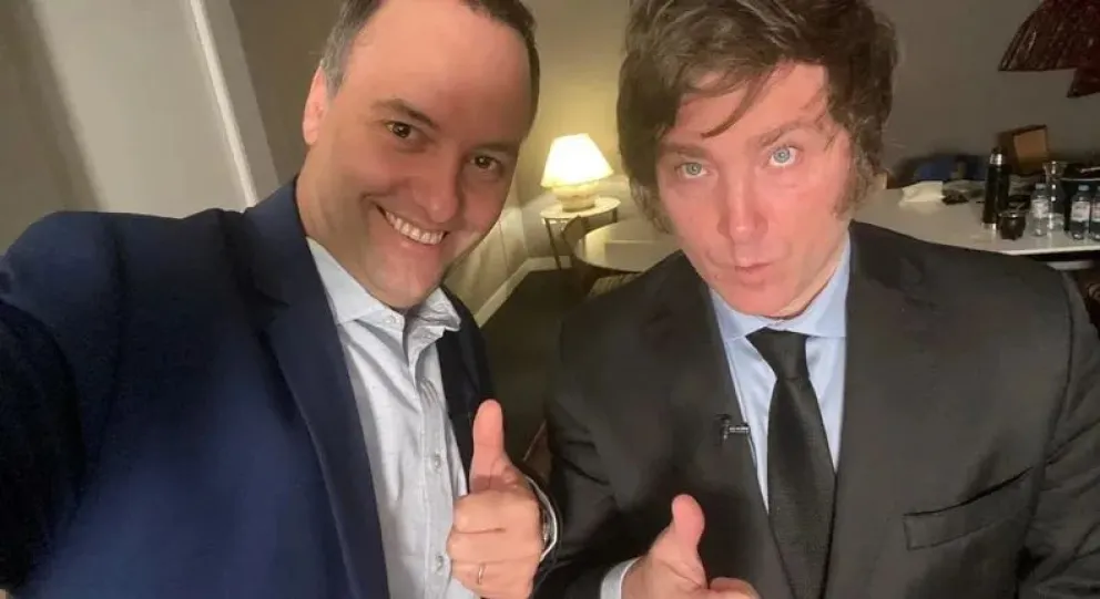 Manuel Adorni desmintió que Javier Milei haya girado los fondos a Chubut