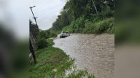 Fuerte temporal en Cerrillos: caminos anegados por las intensas lluvias 