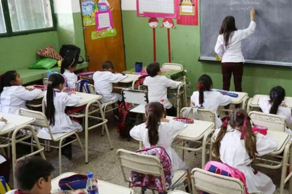 Regreso a las aulas: clases normales desde mañana martes, con control de asistencia – Voces Criticas – Salta