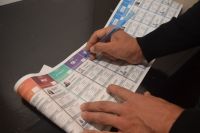 Evalúan la Boleta Única de papel en Salta como alternativa al voto electrónico 