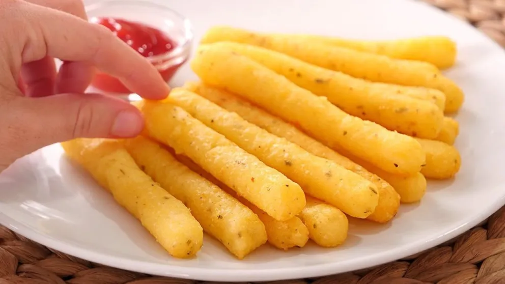 La imperdible receta de palitos crocantes de papa y queso: tan deliciosa que no podrás parar de comerlos