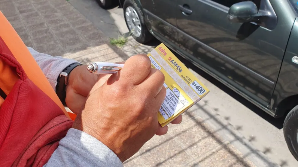 Estacionamiento medido en Salta: tras aumentar la tarifa de la hora, piden ampliar el debate