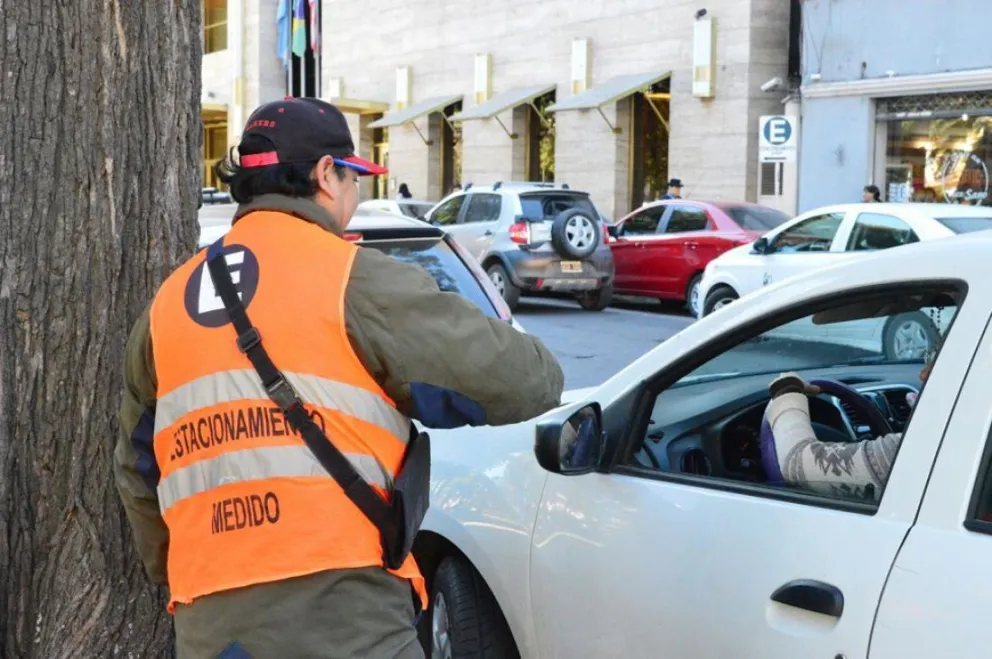 No más ligado a la UT, se congelará el valor del estacionamiento medido en Salta 