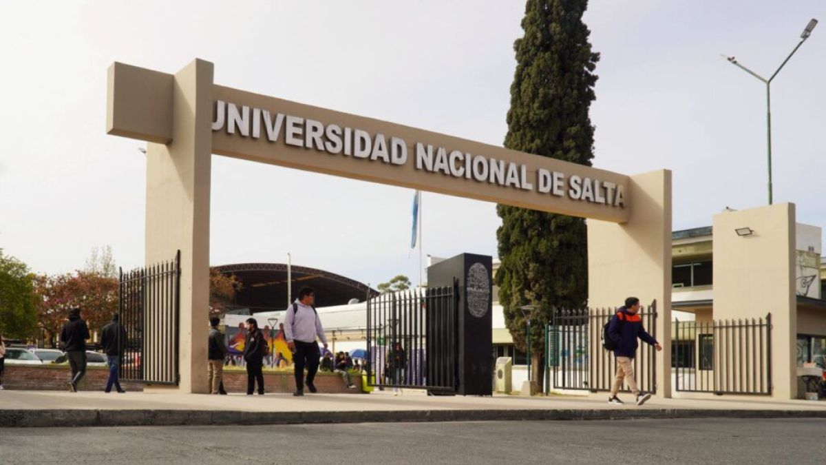 UNSa llamó a un abrazo simbólico en defensa de la Universidad Pública y la Educación