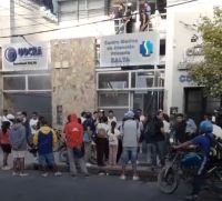 Obreros exigen puestos de trabajo en la UOCRA Salta y crece el conflicto gremial