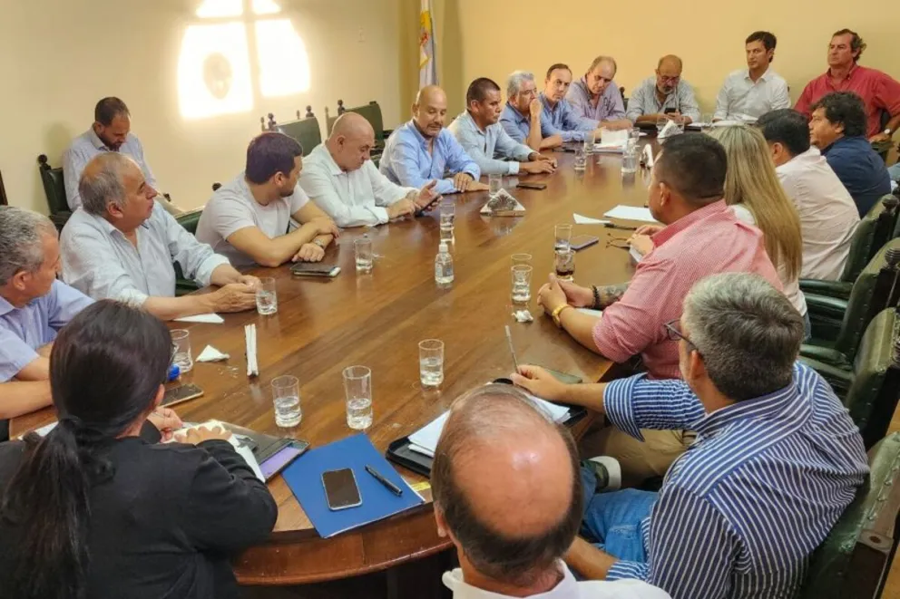 EDESA y el Ente se reunirán hoy con empresarios por la disparada de las tarifas de luz