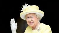 La ofensiva razón por la que la Reina Isabel nunca se quitó los guantes en público