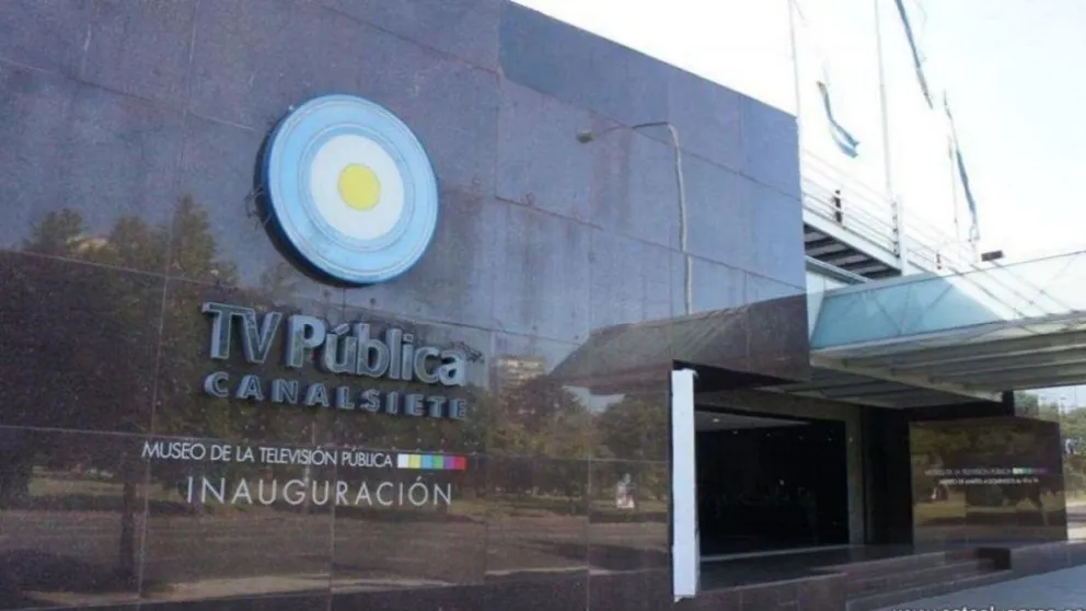 Renunció el director de la TV Pública y el canal dejaría de transmitir