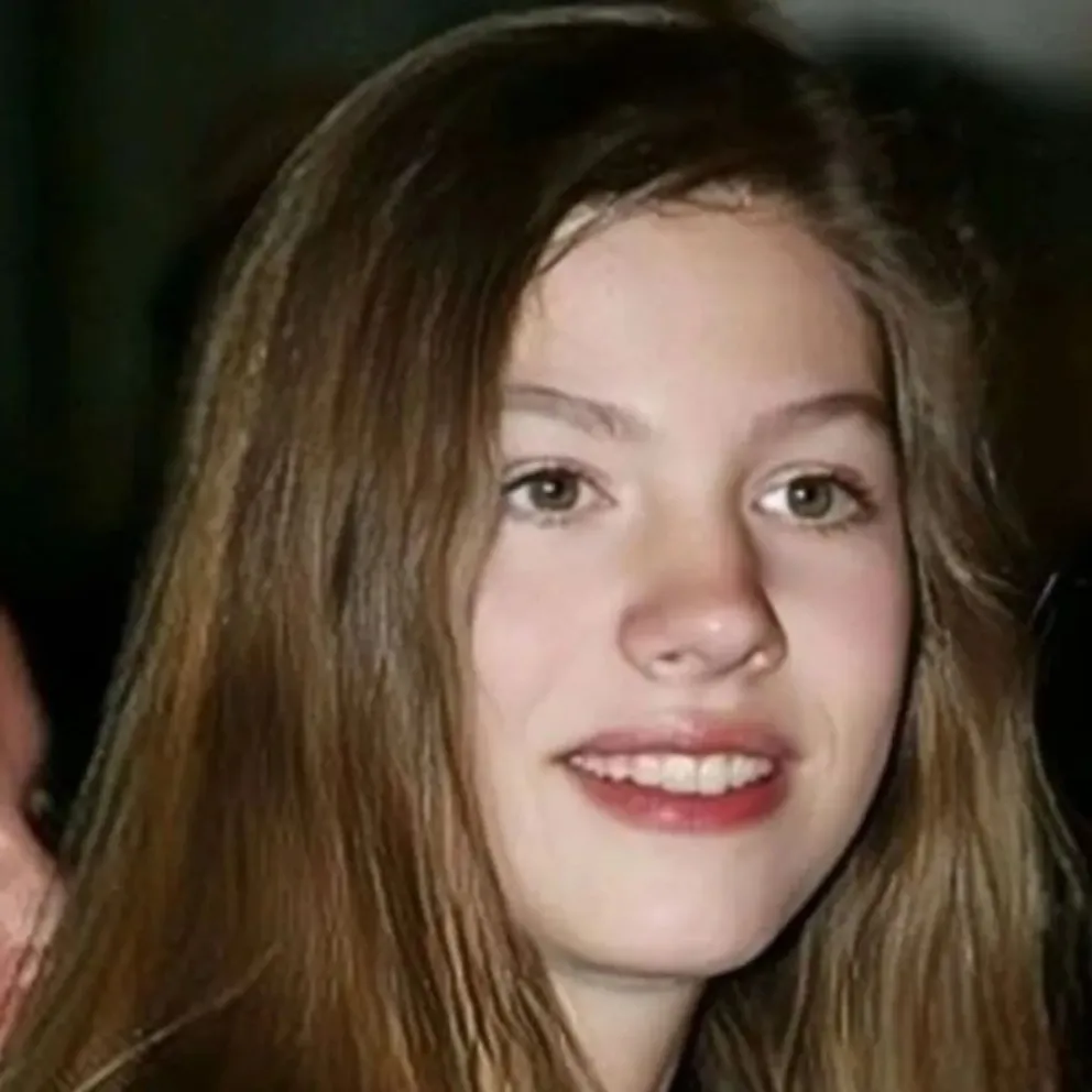 La infanta Sofía desobedece al rey Felipe y rompe con el protocolo