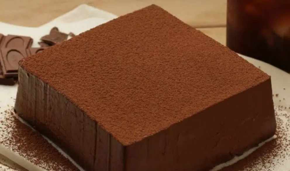 Sorprendé a todos con este esponjoso pastel de chocolate japonés: con solo 2 ingredientes y sin horno ni harina