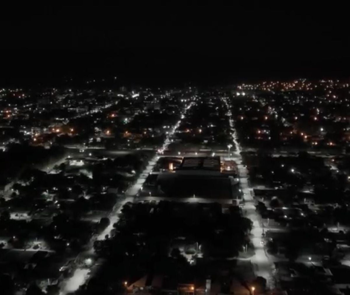 La Municipalidad de Tartagal incorporó luces LED en las principales calles de los barrios San Silvestre 1 y 2
