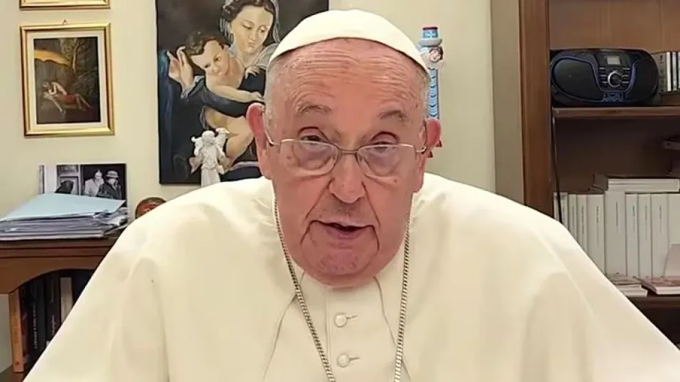 Tras varios días de estar internado, cómo sigue la salud del Papa Francisco