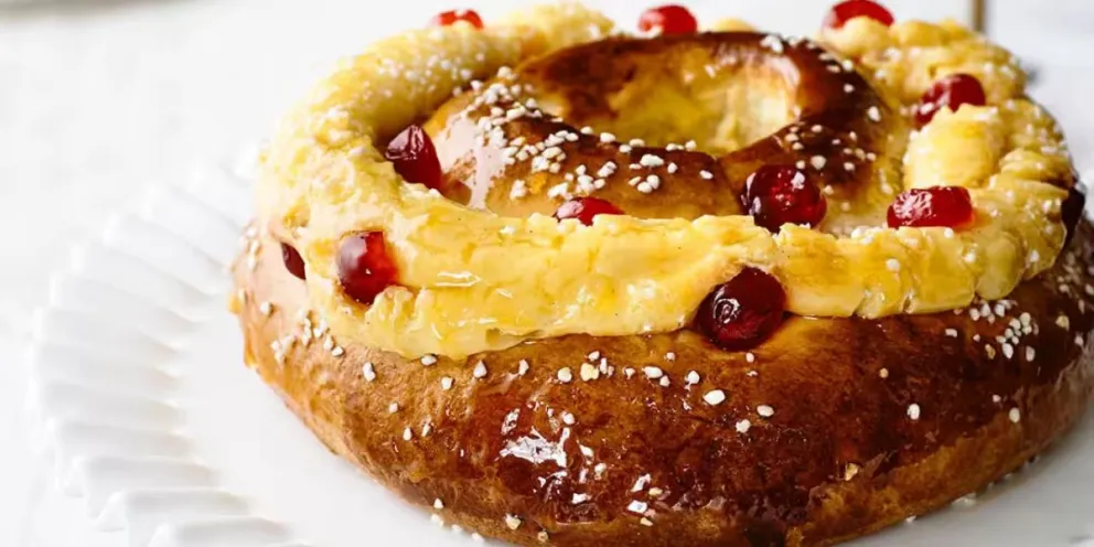 Aprende cómo preparar una deliciosa rosca de pascua en 5 sencillos pasos