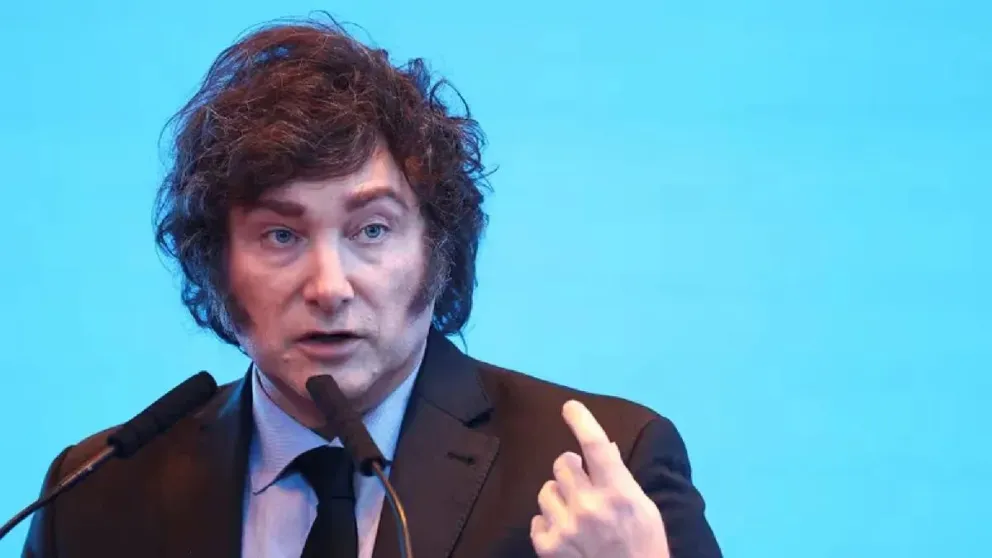Javier Milei eliminó las partidas a las cajas de jubilaciones y agudizó el conflicto con gobernadores