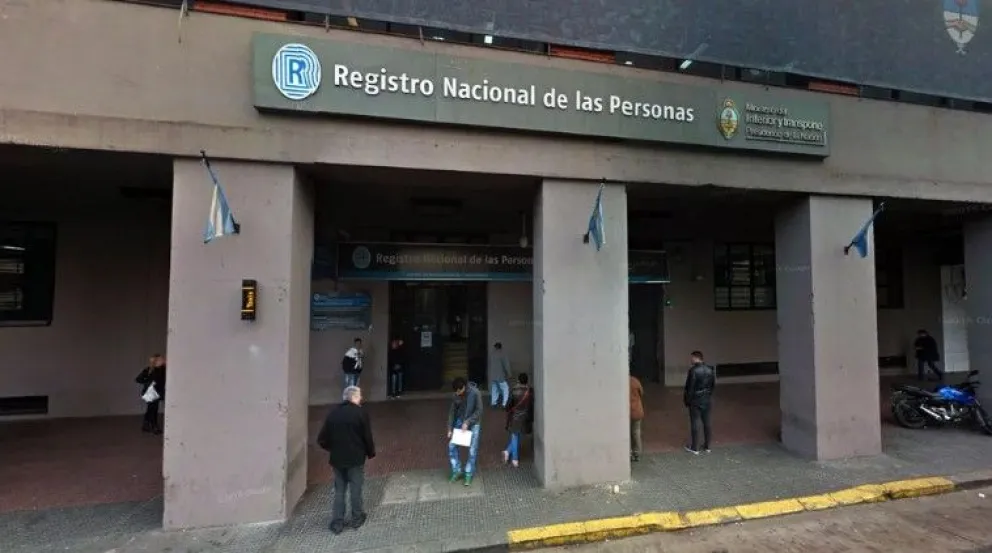 Robaron del RENAPER 116 mil fotos de ciudadanos argentinos para venderlas por Telegram