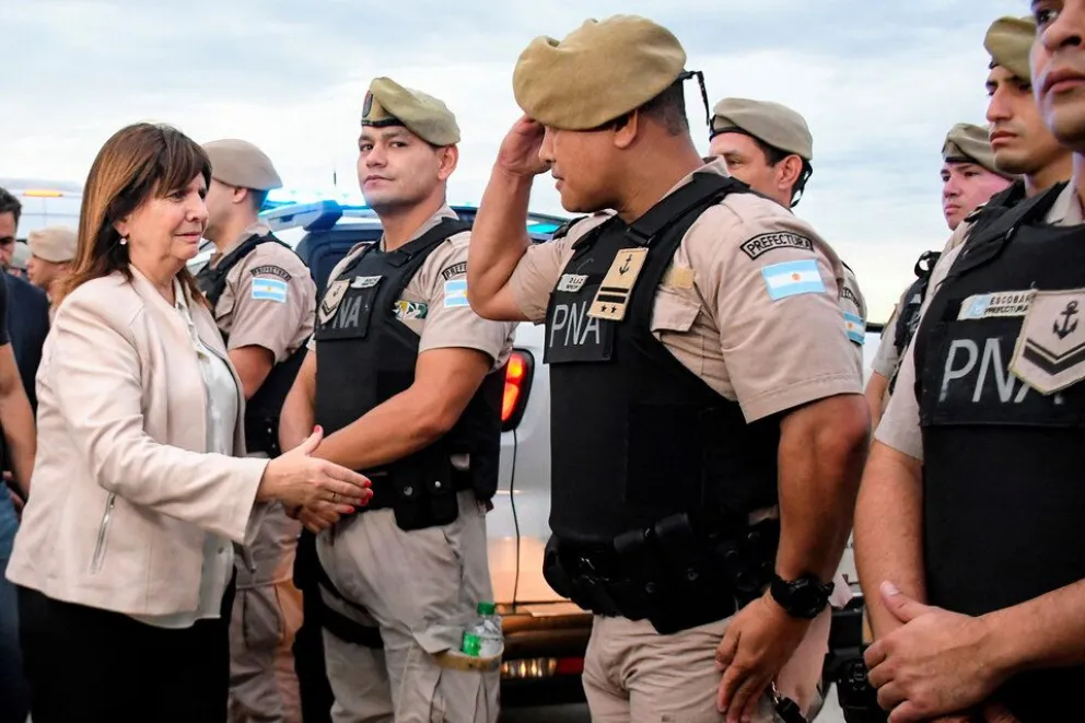 Paritaria de la mano de Patricia Bullrich: el Gobierno aumentó el sueldo de las fuerzas de seguridad