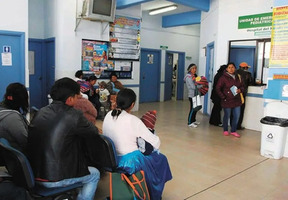 Se mantiene el DNU y extranjeros deberán pagar por la atención en hospitales de Salta
