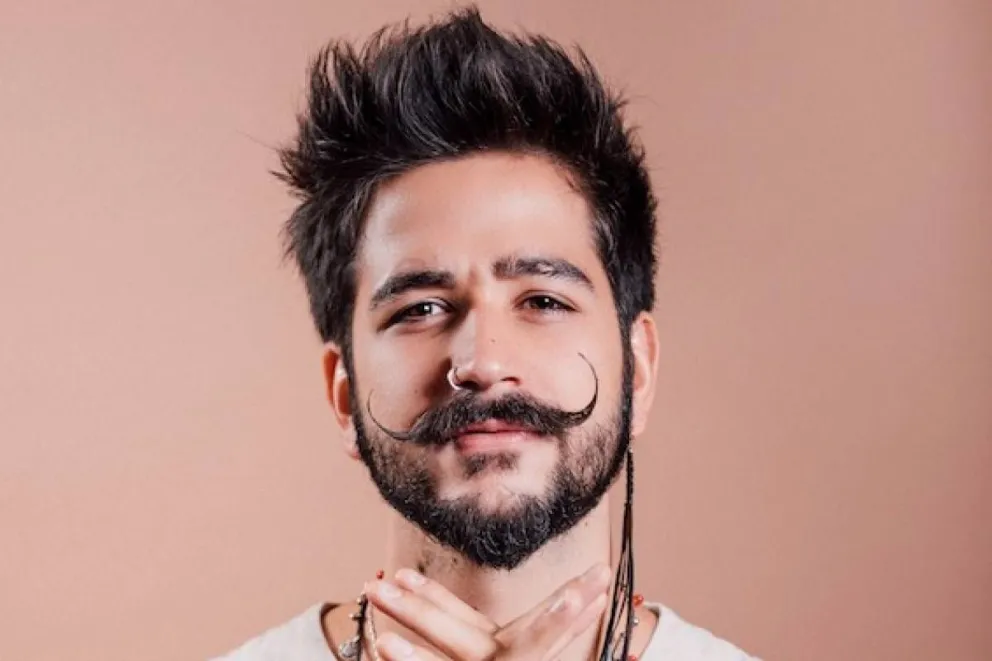 Camilo Echeverry aparece de la mano con otra mujer en sus redes y sorprende a todos