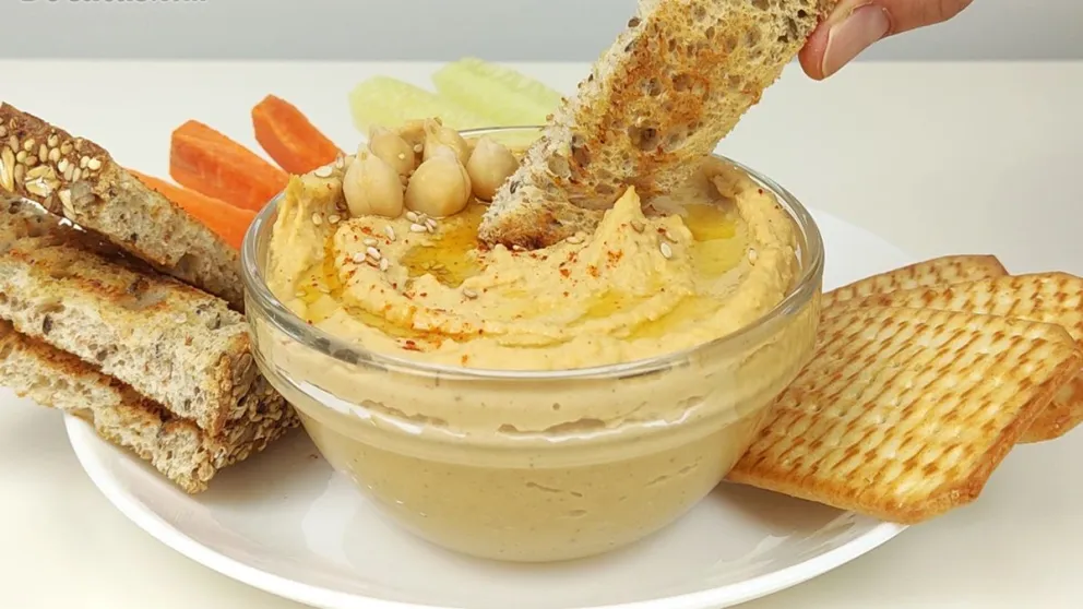 Esta es la mejor receta de hummus que conocerás: con pocos ingredientes y muy rápida de hacer