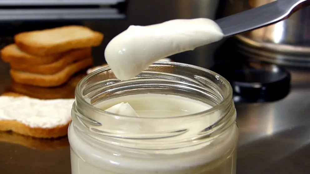 Aprendé cómo hacer queso crema y deleitá a tu familia: fácil, delicioso y muy económico