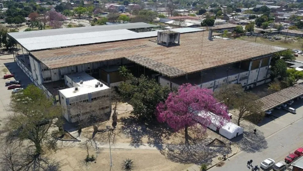 Milagro en Embarcación: una mujer dio a luz en la vereda porque no llegó a pedir asistencia