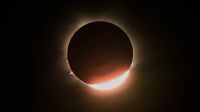 Las impresionantes imágenes del eclipse total de sol desde el espacio: un espectáculo sin precedentes