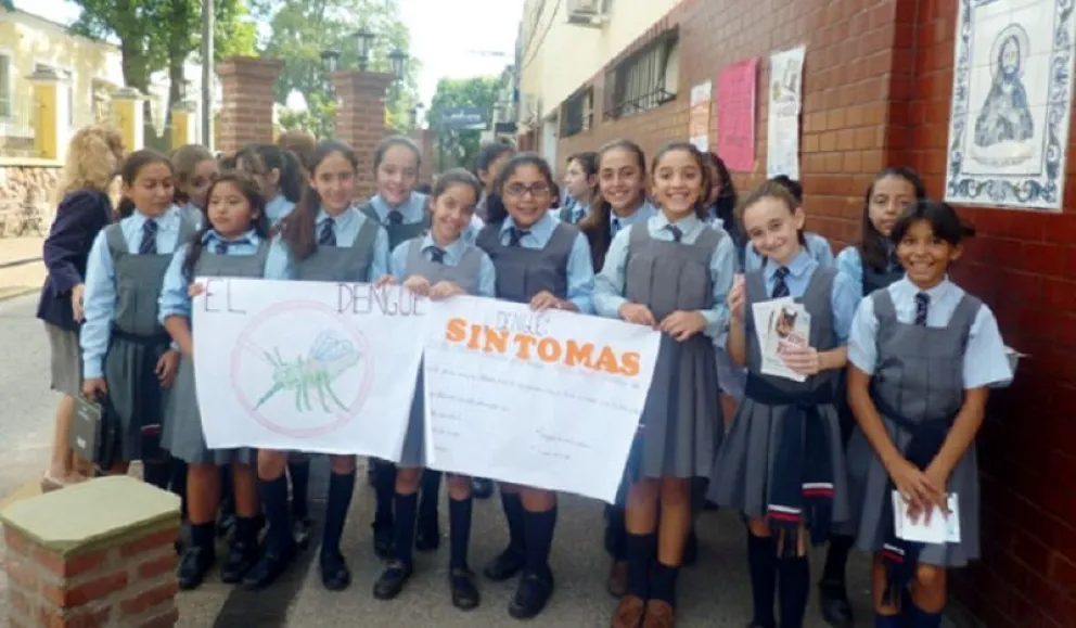 escuelas uniformes dengue en Salta 