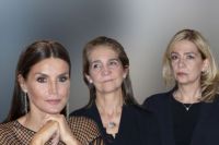 La reina Letizia ni olvida ni perdona: así se ha vengado de las Infantas Elena y Cristina