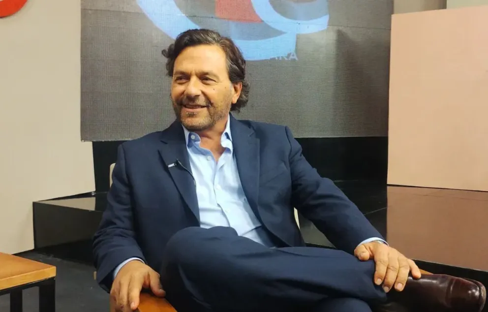 |Tabacaleras| Gustavo Sáenz dilapidó al “Sr. Tabaco”: "le debe al fisco más de 200 mil millones de dólares"