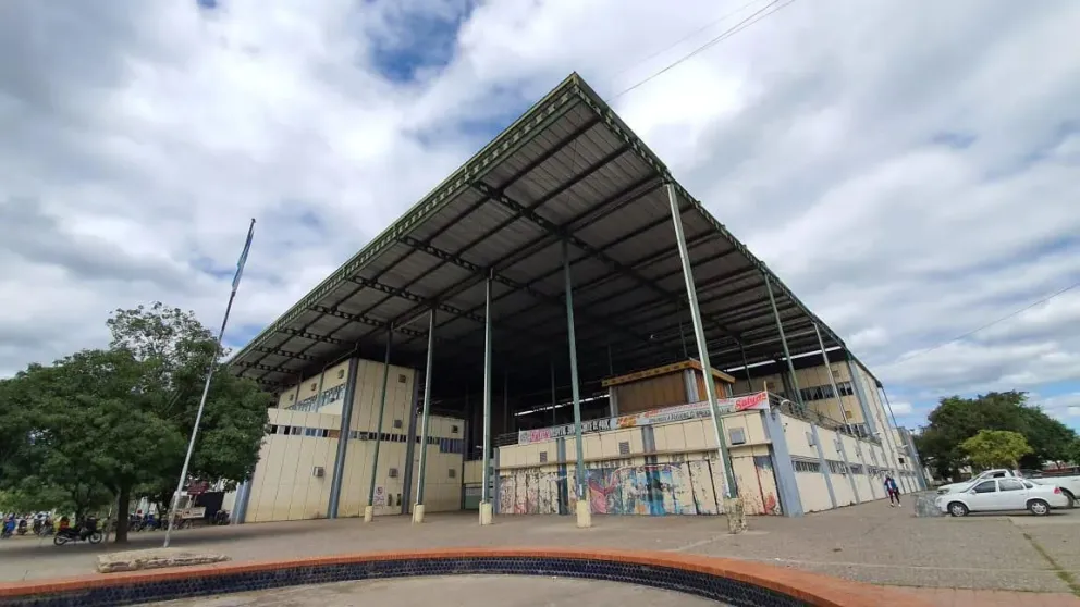 Desde el Hospital de Orán respondieron por el caso de la mujer de Bolivia que no quiso pagar por la atención: “tenía el tiempo para llegar a su país y dar a luz ahí"